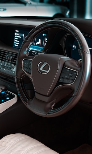 Service auto Lexus in Domnesti